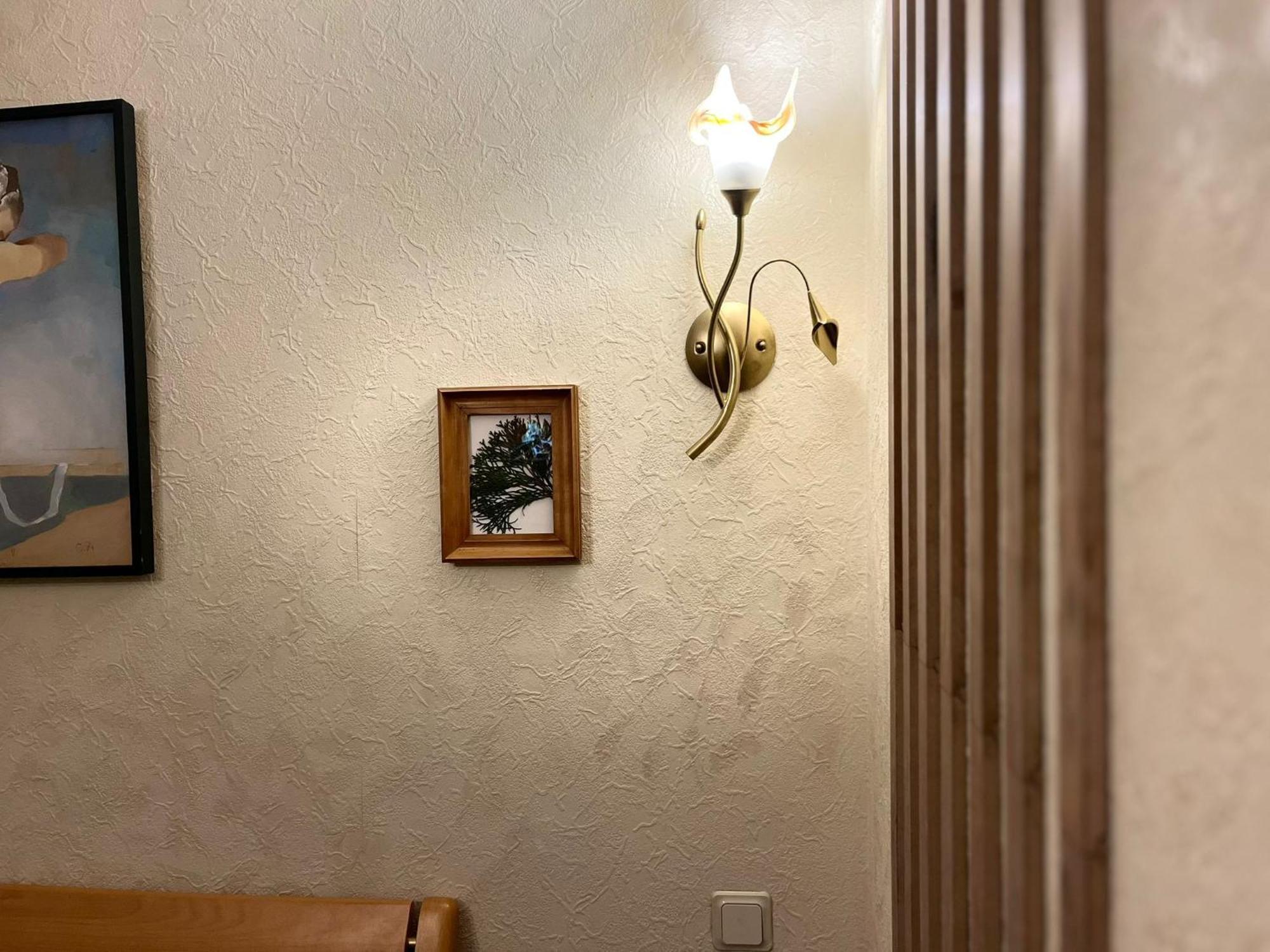 In A Private House 5 Min From Airport 民宿 *